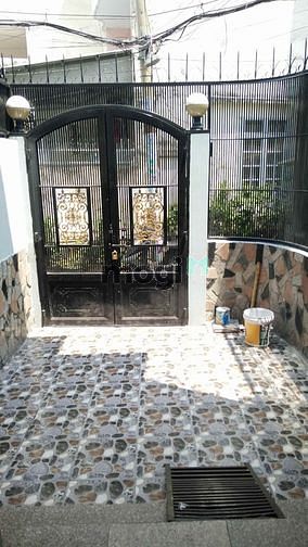 Hình ảnh Thuê nhà nguyên căn CMT8 P5 Tân Bình