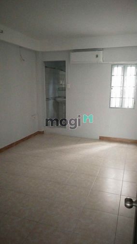 Hình ảnh Thuê nhà nguyên căn CMT8 P5 Tân Bình