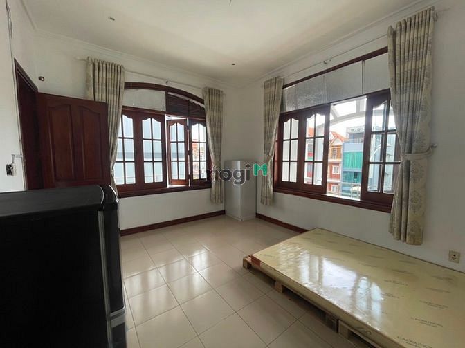 Hình ảnh Studio Ban Công Ngay Sát Cầu Nguyễn Văn Cừ - HF