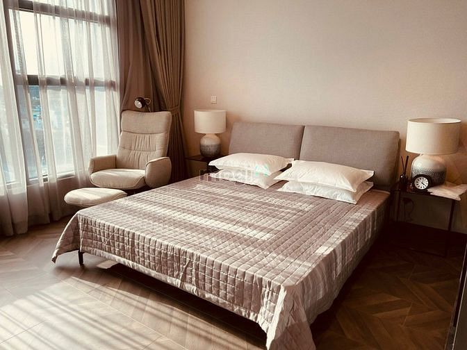 Hình ảnh NÓNG HỔI CH Vinhomes Central Park Bình Thạnh 90m2 Chỉ 2,4 tỷ 2PN