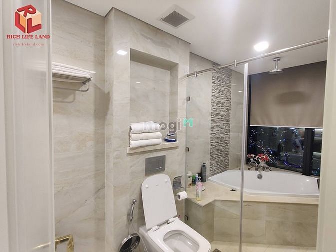 Hình ảnh Vinhomes Golden River đẳng cấp thượng lưu - View sông toàn cảnh !!!