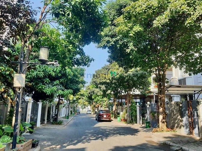 Hình ảnh Biệt thự Nam Viên Phú Mỹ Hưng Cho Thuê