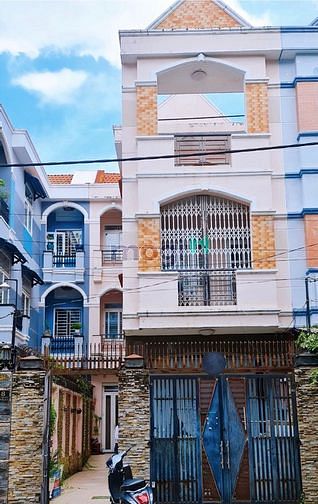 Hình ảnh Cho thuê NHÀ PHỐ P5 Q8 [ 𝟔𝐱𝟐𝟑𝐦] [4PN_5WC] Thương LƯợng