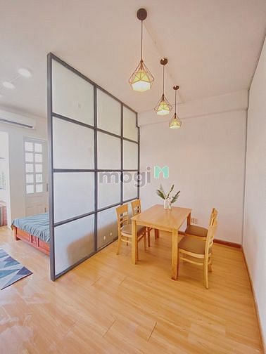 Hình ảnh Căn Hộ Ban Công Full Nội Thất - Gần ĐH Sư Phạm Quận 5