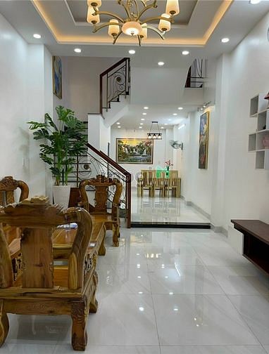 Hình ảnh Cho thuê nhà hẻm 5m Phạm Văn Chiêu P.8 Gò Vấp 5x18m 3 lầu