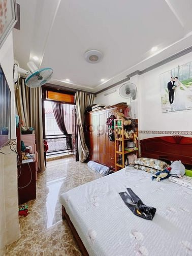 Hình ảnh Bán nhà Đoàn Văn Bơ chỉ 4 tỷ 1