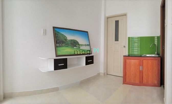Hình ảnh Phòng Ban công + Full NT tại đường số 3 khu cư xá Lữ Gia