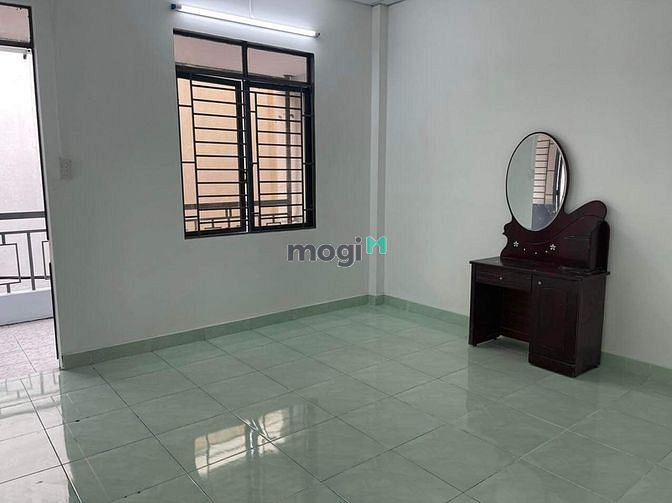 Hình ảnh Bán nhà 2 Tầng 50m2 Phạm Văn Bạch P15 Tân Bình