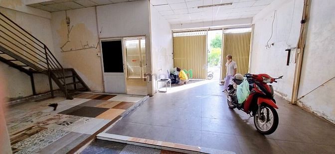 Hình ảnh Cho thuê 𝐊𝐇𝐎 𝐗𝐔̛𝐎̛̉𝐍𝐆 Bông Sao P5 Q8 ( 9x14m) THƯƠNG LƯỢNG