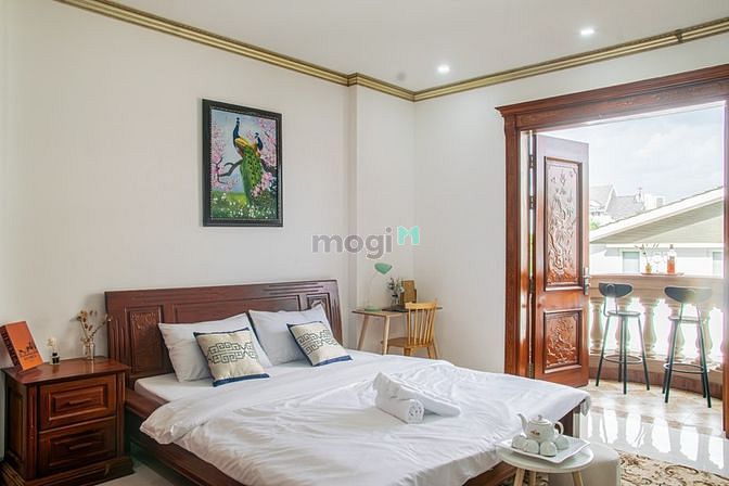 Hình ảnh Cho Thuê Biệt Thự Cao cấp 6 PN 400 m2 Đối diện Landmark 81 7000$