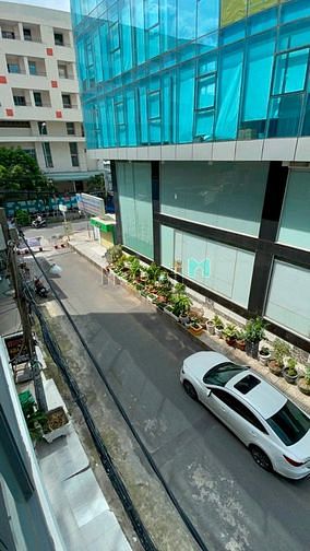 Hình ảnh CH Cửa Sổ Lớn Ngay Vạn Hạnh Mall, ĐH Y Khoa PNT, Có Thang Máy