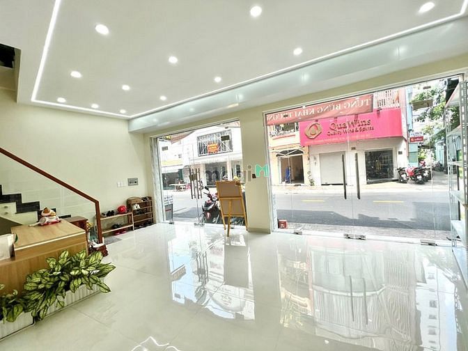 Hình ảnh Mặt tiền Rạch Bùng Bình Quận 3_7x5m