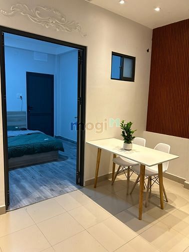 Hình ảnh HOT - Còn 1 Phòng Ngay Ngã Tư Bảy Hiền - Ban Công Lớn - Full Nội Thất