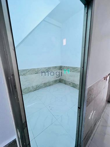 Hình ảnh Bán nhà hẻm 19 HỒNG LẠC, PHƯỜNG 10, TÂN BÌNH - 44M2.*