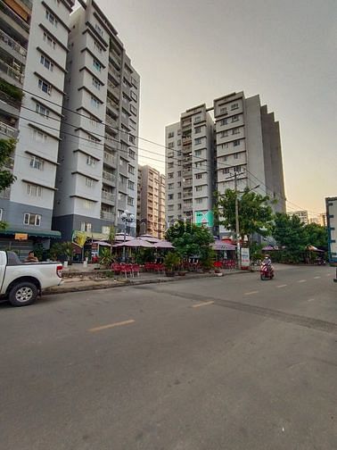 Hình ảnh Ngợp BanK bán gấp Đất 26x35 Lê trọng Tấn MT đường15m.