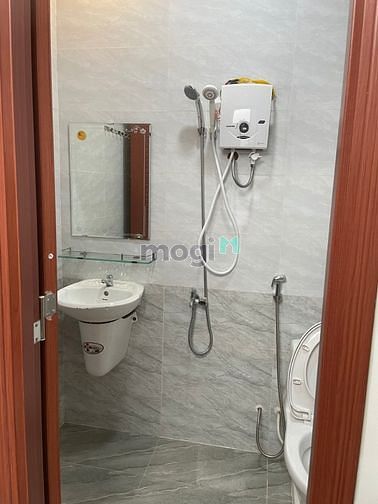 Hình ảnh Trống 1 phòng 1PN gần Etown Cộng Hoà - Full nội thất.