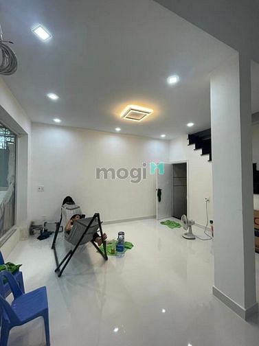 Hình ảnh Bán nhà hẻm 888 LẠC LONG QUÂN, P. 8 TÂN BÌNH - 45M2.s