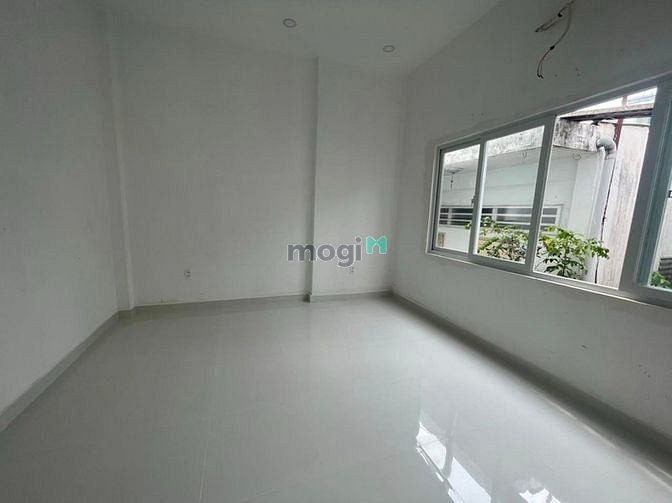 Hình ảnh Bán nhà hẻm 888 LẠC LONG QUÂN, P. 8 TÂN BÌNH - 45M2.s