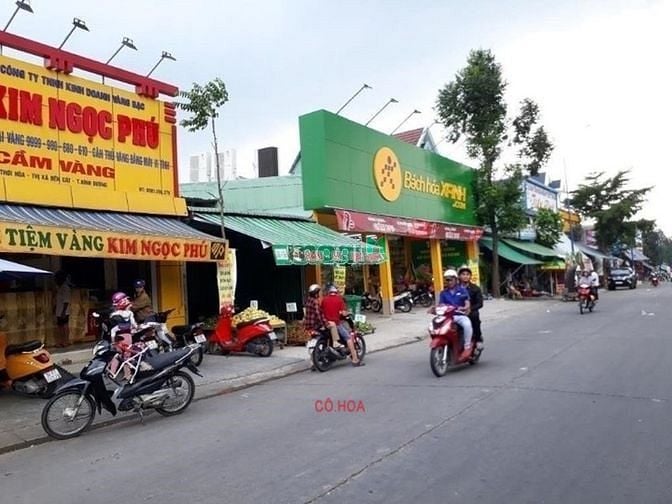 Hình ảnh Sang Gấp 540m2 Đất Đối Diện Chợ.Ngay KCN Nhật-Hàn.Dân Cư Đông.Gía 1ty1