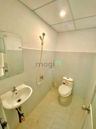 Hình ảnh 1/9 Trống Phòng Studio 25m2 Có Máy Giặt Riêng