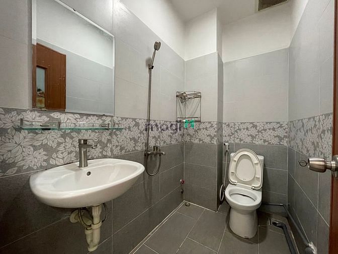 Hình ảnh Studio Q10 full NT có ban công lớn gần Vạn Hạnh Mall
