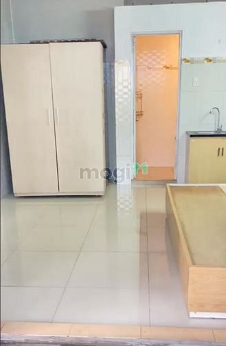 Hình ảnh Phòng full nội thất ban công rộng gần ĐH Văn Lang