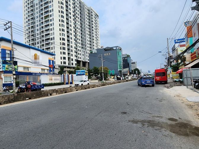 Hình ảnh ĐẤT TRỐNG mặt tiền LƯƠNG ĐỊNH CỦA cạnh trường tiểu học Tuệ Đức 2700m2