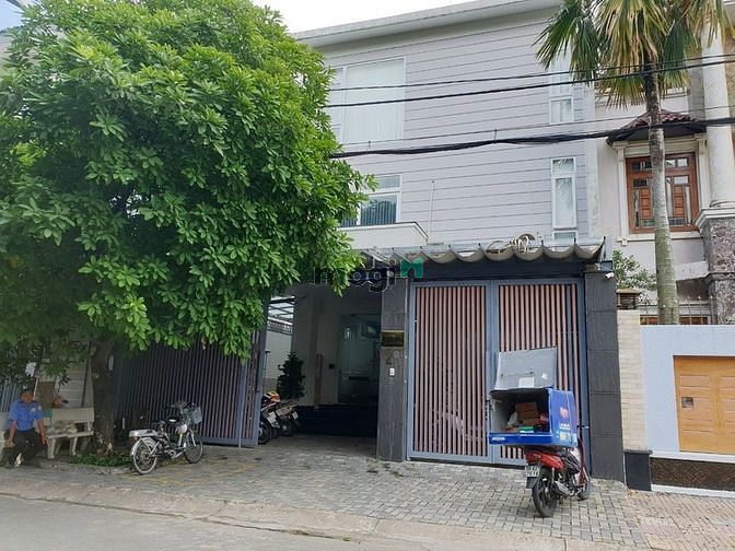 Hình ảnh Biệt thự 10*20 khu ao sen tên lửa