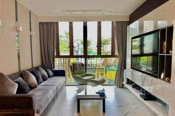 Hình ảnh Thuê METROPOLE Thủ Thiêm Tháp Lourve 90M2 2PN CÓ SÂN VƯỜN