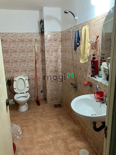 Hình ảnh Nhà mặt tiền 4*20 đường kính doanh khu tên lửa