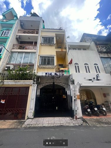 Hình ảnh Ngang 4.8m, Hơn 250m2 - Mặt tiền 19 Đặng Dung, Quận 1