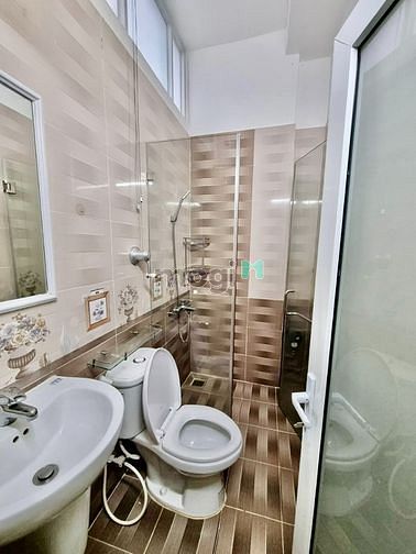 Hình ảnh STUDIO cửa sổ full NT Cao cấp Q7 gần LOTTE_TDT_RMIT_UFM