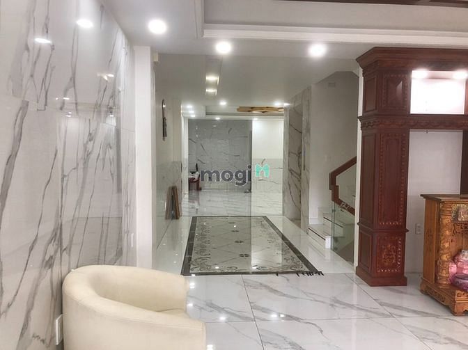 Hình ảnh Cho thuê nhà nguyên căn 1 hầm+1 trệt+3 lầu tên lửa