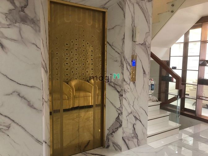 Hình ảnh Cho thuê nhà nguyên căn 1 hầm+1 trệt+3 lầu tên lửa