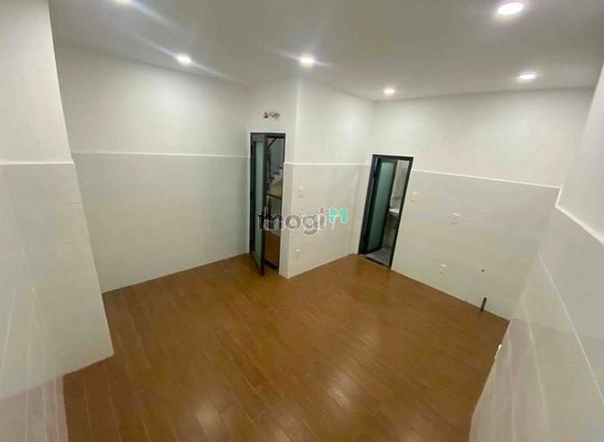 Hình ảnh Cho thuê phòng giá rẻ đối diện hutech, sát bên lanmark