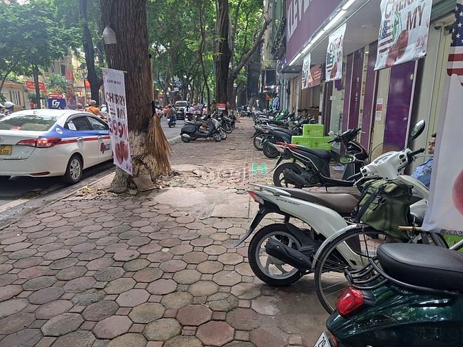 Hình ảnh Cho thuê nhà mặt phố Phan Đình Phùng - Ba Đình