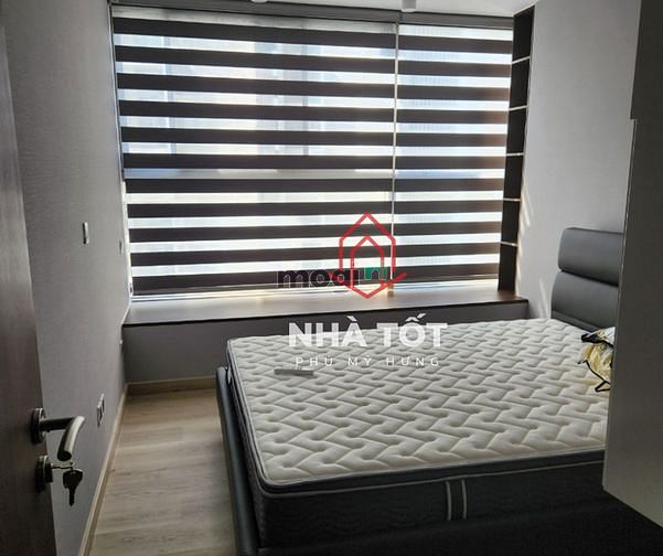 Hình ảnh Cho thuê 2PN căn góc Midtown DT 97m2 full nội thất !