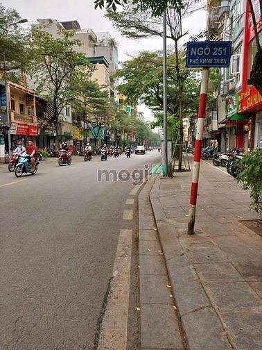 Hình ảnh Mặt phố Khâm Thiên, thông sàn, giá siêu hợp lý