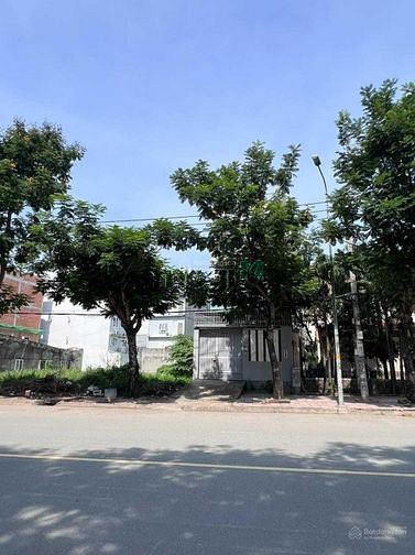 Hình ảnh Còn 10 lô đẹp nhất mặt đường Lê Văn Thịnh, Quận 2. 80m2 - 2ty3. SHR