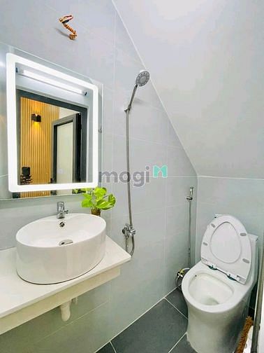 Hình ảnh MUA LIỀN Nhà Thành Thái q10 56m2 Chỉ 3.8 tỷ SHR