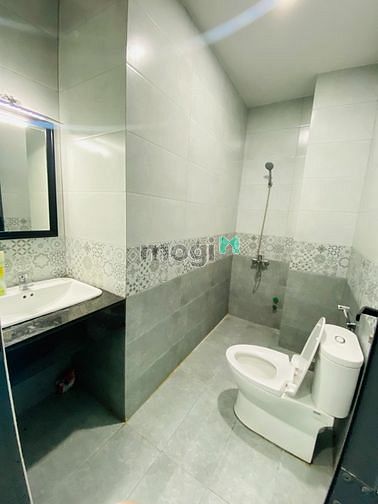 Hình ảnh CHDV-Ban công FULL NT gần CV làng hoa