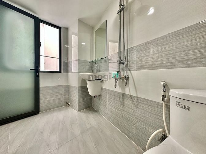 Hình ảnh Căn Hộ Có Gác Mới Xây Âu Cơ cách Đại Học Văn Hiến 500m