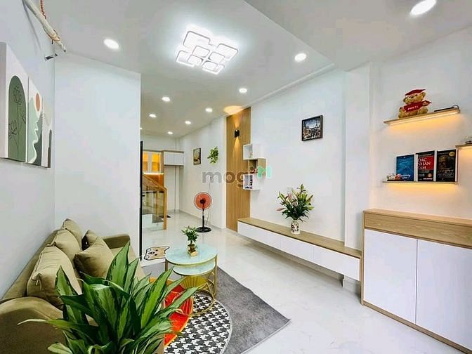 Hình ảnh MUA LIỀN Nhà Thành Thái q10 56m2 Chỉ 3.8 tỷ SHR