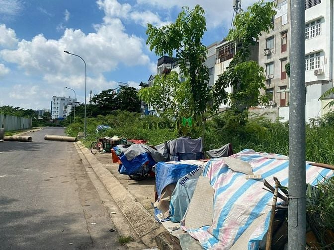 Hình ảnh Siêu phẩm đường Nguyễn Xí 64m2 giá chỉ 2tỷ1, sổ riêng từng nền