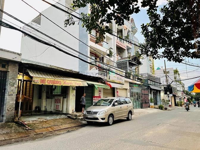 Hình ảnh Nhà Mới 2 Tầng- Sát Mặt Tiền Phạm Văn Chiêu P14 Gò Vấp