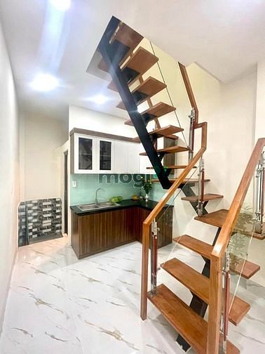 Hình ảnh Nhà Mới 2 Tầng- Sát Mặt Tiền Phạm Văn Chiêu P14 Gò Vấp