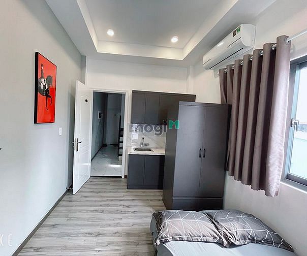 Hình ảnh Studio full nội thất cửa sổ , ánh sáng khắp phòng , an ninh camera