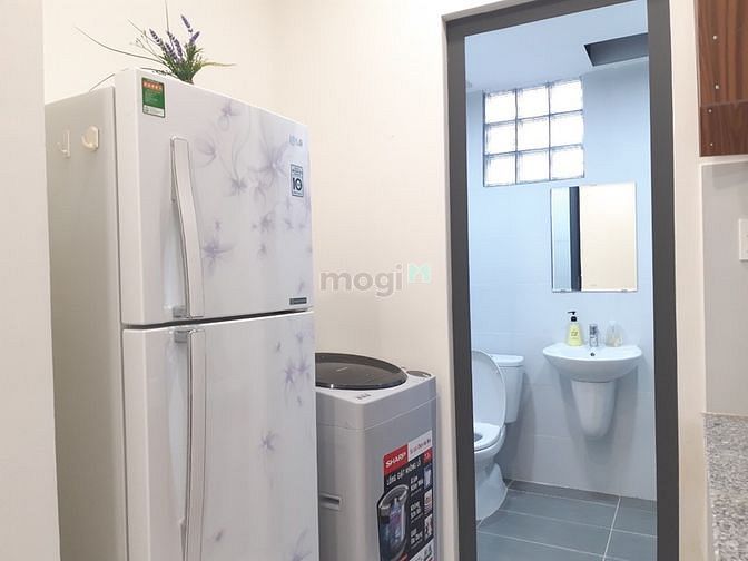 Hình ảnh Cho Thuê Căn Hộ Quận 7 Giá Rẻ Ban Công Gần Q1, Q4