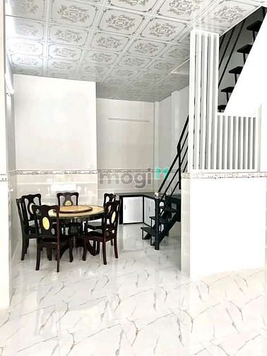 Hình ảnh TÌM ĐÂU RA Bán Nhà Bùi Văn Ba Q7 50m2 Chỉ 2.4 Tỷ SHR