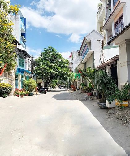 Hình ảnh Đất mặt hẻm 9 m, hẻm thẳng và thông. Quận 7. 6 tỷ.